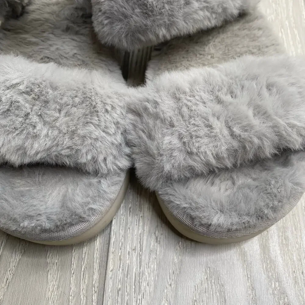 Koolaburra by UGG Wild Dove Gray Faux Fur Double Strap Slide Sandals Size 8